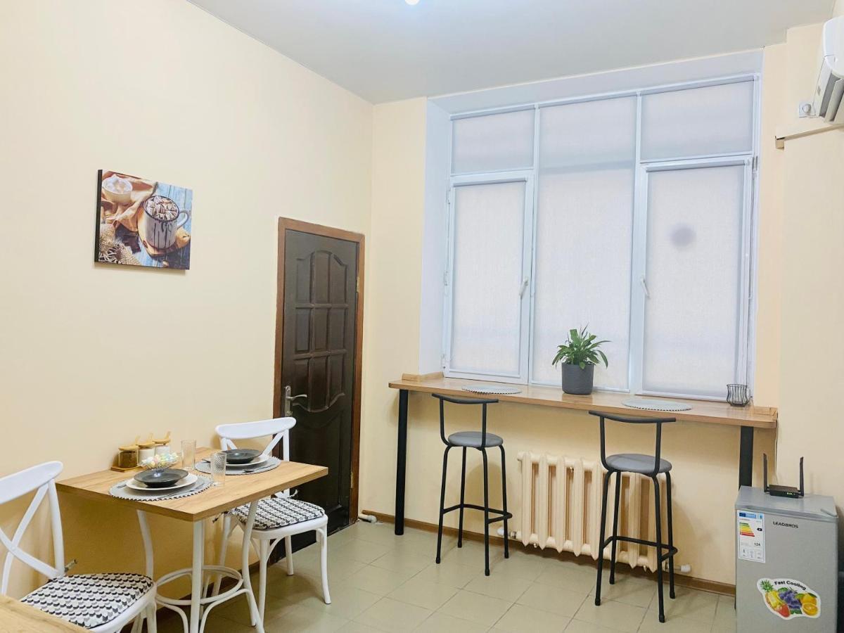 Like Home Rooms Almaty Ngoại thất bức ảnh